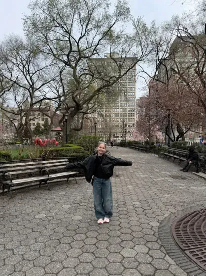 Максим Галкин* проводит каникулы с детьми от Аллы Пугачёвой в Нью-Йорке Галкин, Галкина, время, Пугачёвой, Гарри, Максима, видимости, недавно, после, соцсетях, этого, последнее, семья, Кипра, Максим, живёт, радикальной, демонстрировать, перебрались, одежде