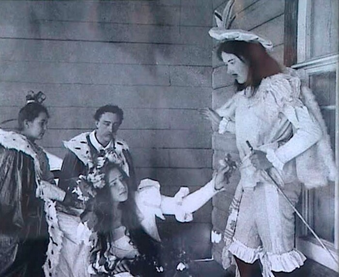 «Революционный держите шаг…». Как Александр Блок заседал в чрезвычайной комиссии «Революционный держите шаг…». Как Александр Блок заседал в чрезвычайной комиссии история