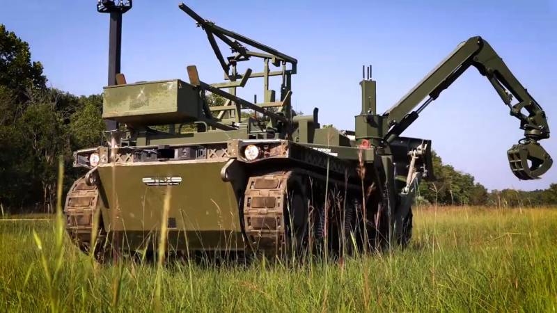 GDLS и AeroVironment представили роботов с барражирующими боеприпасами оружие