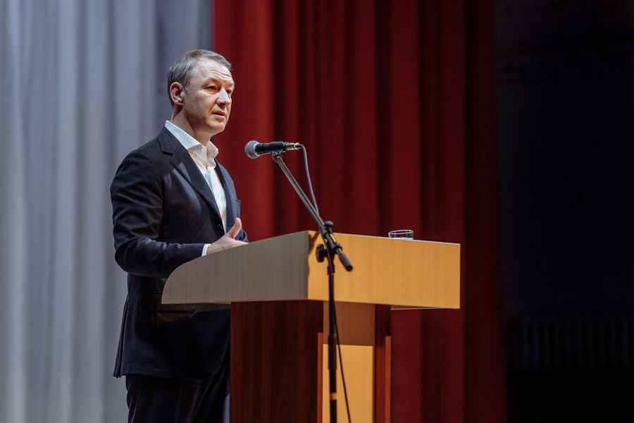 Аркадий Фомин выступил перед жителями Шиловского района с публичным отчётом