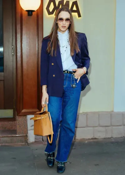 Звездный состав: кто пришел на открытие стейк-хауса ОМА на Патриарших