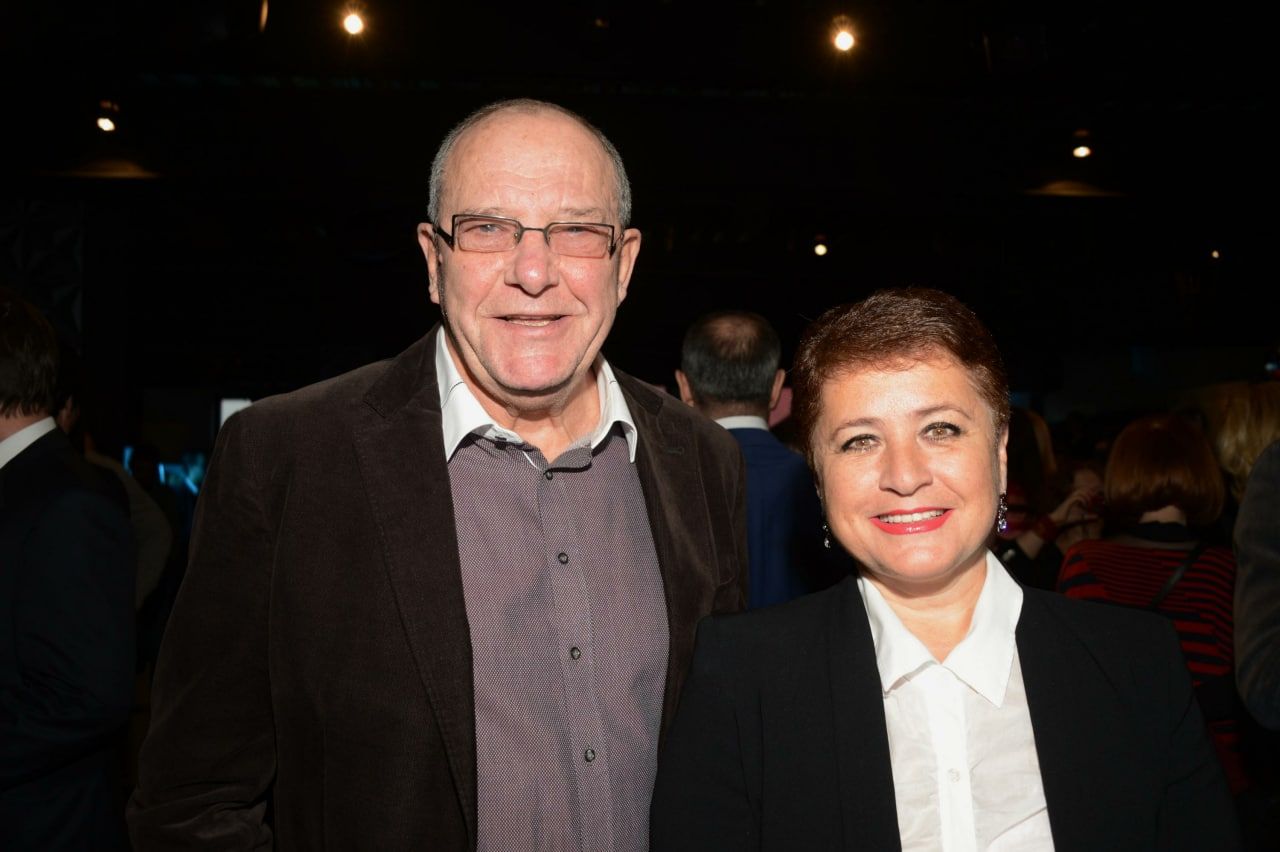 Племянница Виторгана связала себя узами брака с английским режиссером