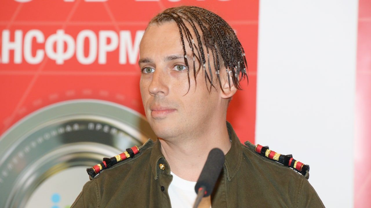 Телеведущий Дмитрий Киселев посмеялся над нарядом Галкина для концерта в Израиле