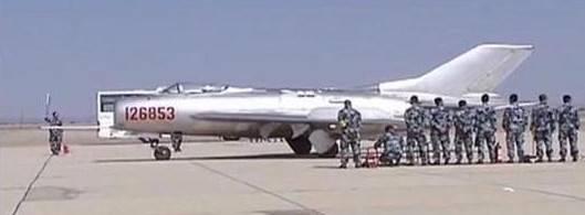 Беспилотники военного назначения, созданные на базе снятых с вооружения самолетов Беспилотники военного назначения, созданные на базе снятых с вооружения самолетов оружие