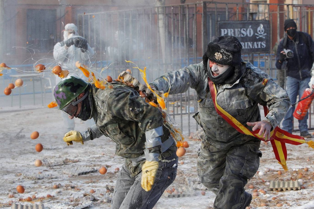 яично мучная битва в испании