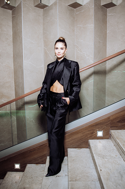 Агата Муцениеце, Виктория Дайнеко, Варвара Шмыкова и другие на премьере фильма "Не время умирать" в Москве Светская жизнь