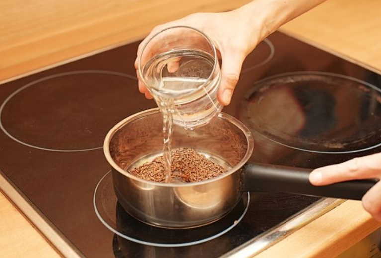 Семена льна от отеков ног: 8 простых рецептов снять отечность с ног. Простое лечение без таблеток