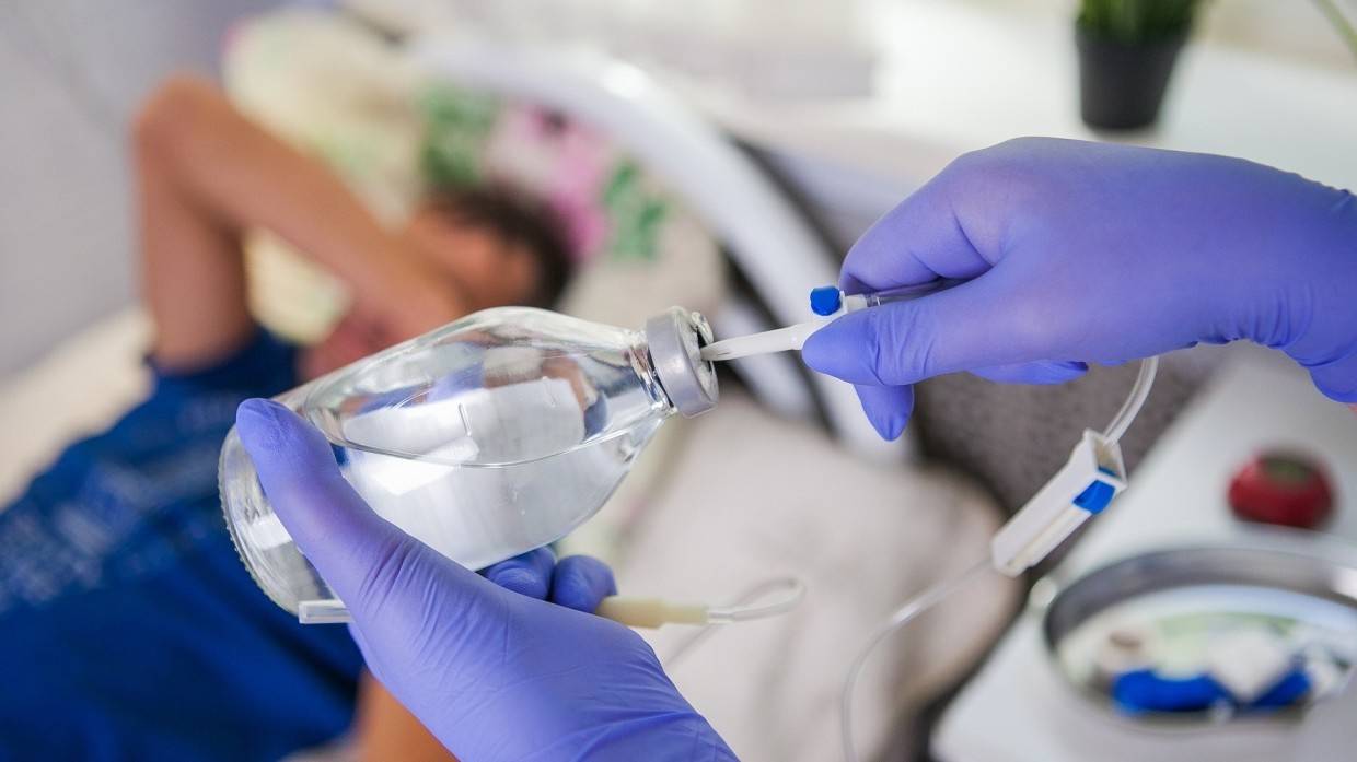 Шестнадцать человек погибли после употребления алкоголя в Екатеринбурге