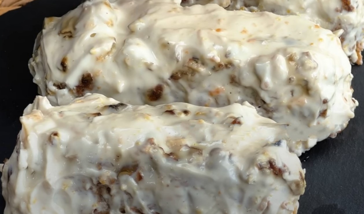 Просто смешайте овсяные хлопья с яблоком и бананом. Самый вкусный полезный домашний десерт