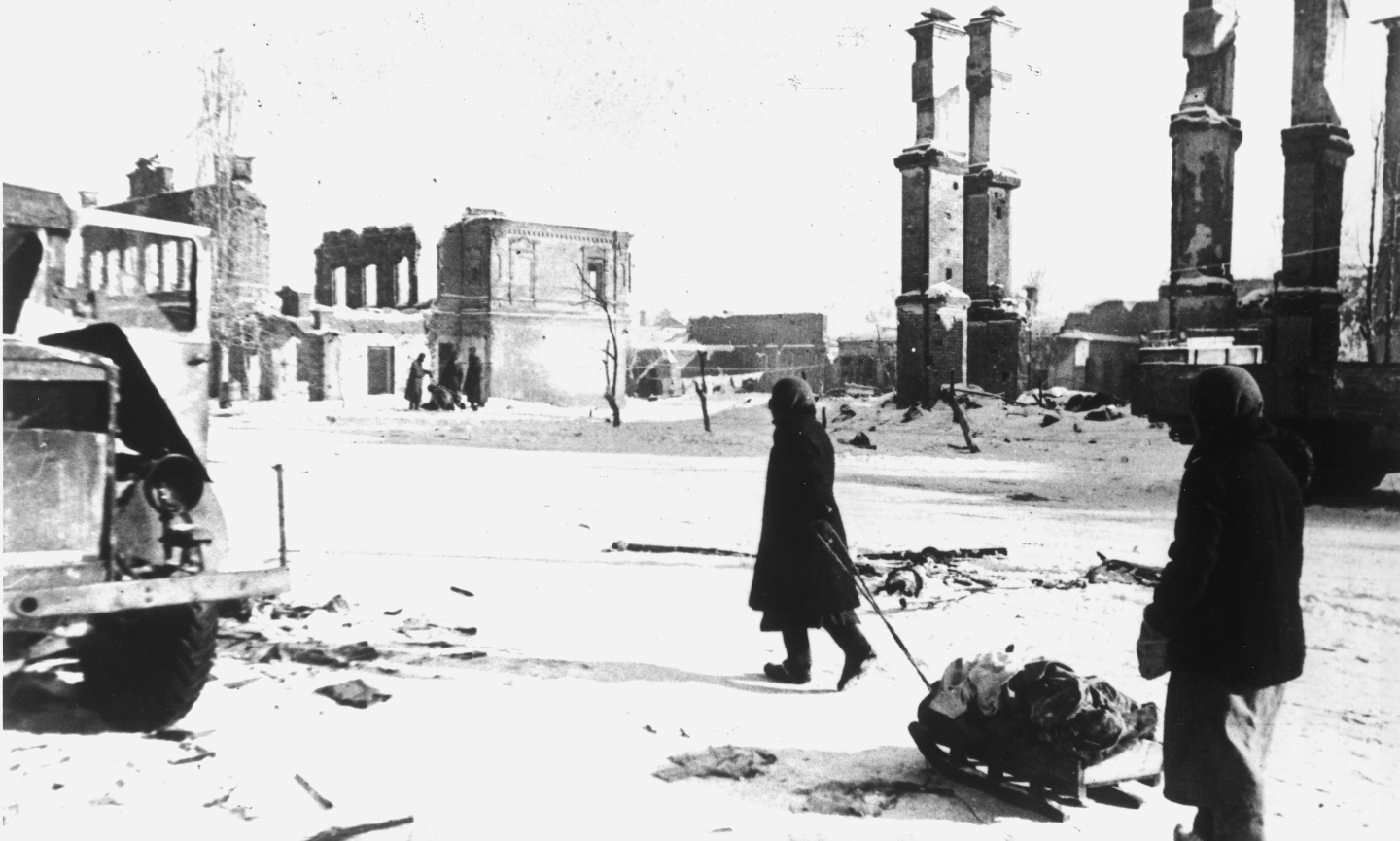 Как осажденный Сталинград был спасен от холеры, а раненые получили пенициллин Как осажденный Сталинград был спасен от холеры, а раненые получили пенициллин холеры, плесени, Ермольевой, Ермольева, пенициллин, холерой, препарат, возбудителей, инфекцией, метод, Зинаида, которую, только, Афганистаном, производство, итогам, справки, диагностики, разработан, специальный
