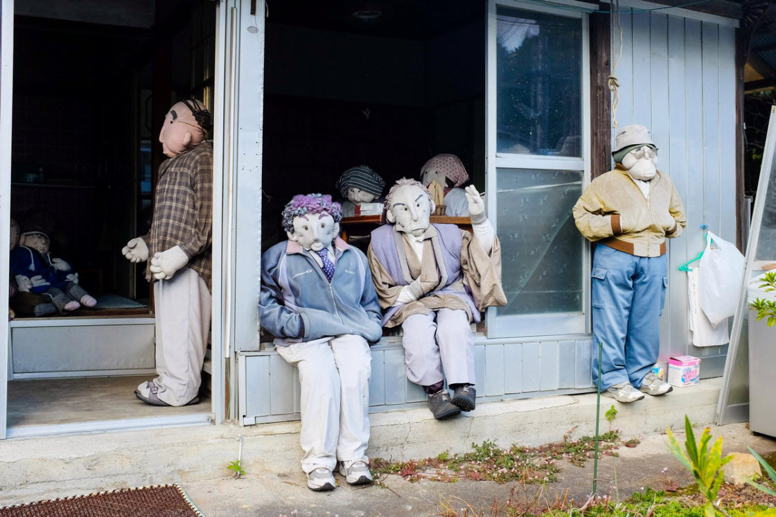 Японская деревня, где кукол больше, чем людей Японская деревня, где кукол больше, чем людей интересное