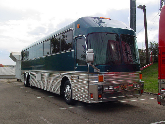 Eagle 15 Tour Bus