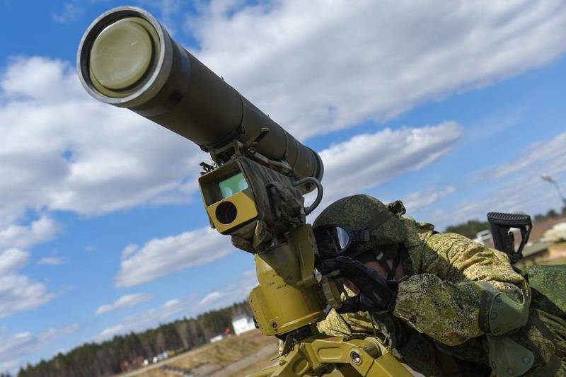 Броне сейчас приходится очень тяжело Броне сейчас приходится очень тяжело оружие