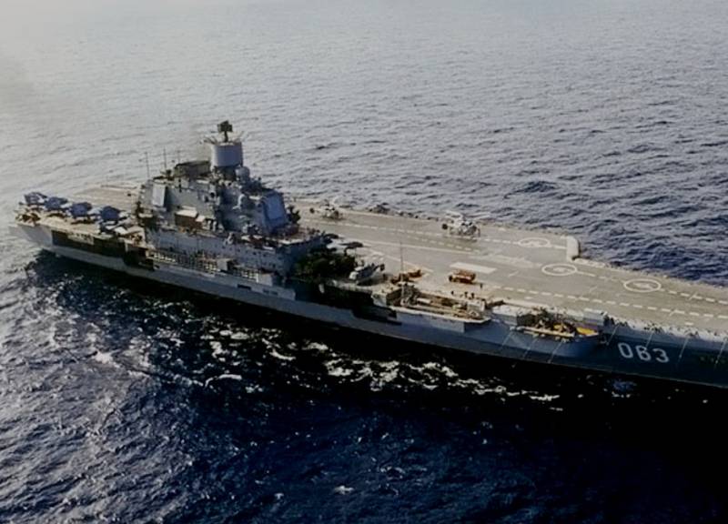 Что с «Адмиралом Кузнецовым»: вести о ремонте единственного авианосца ВМФ РФ вмф