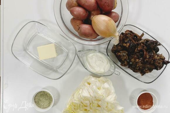 Рулет картофельный с капустой и грибами Закуски