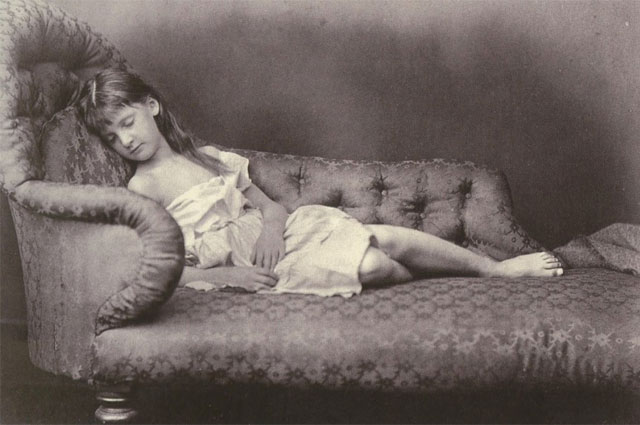 Александра Китчен, 1874 год