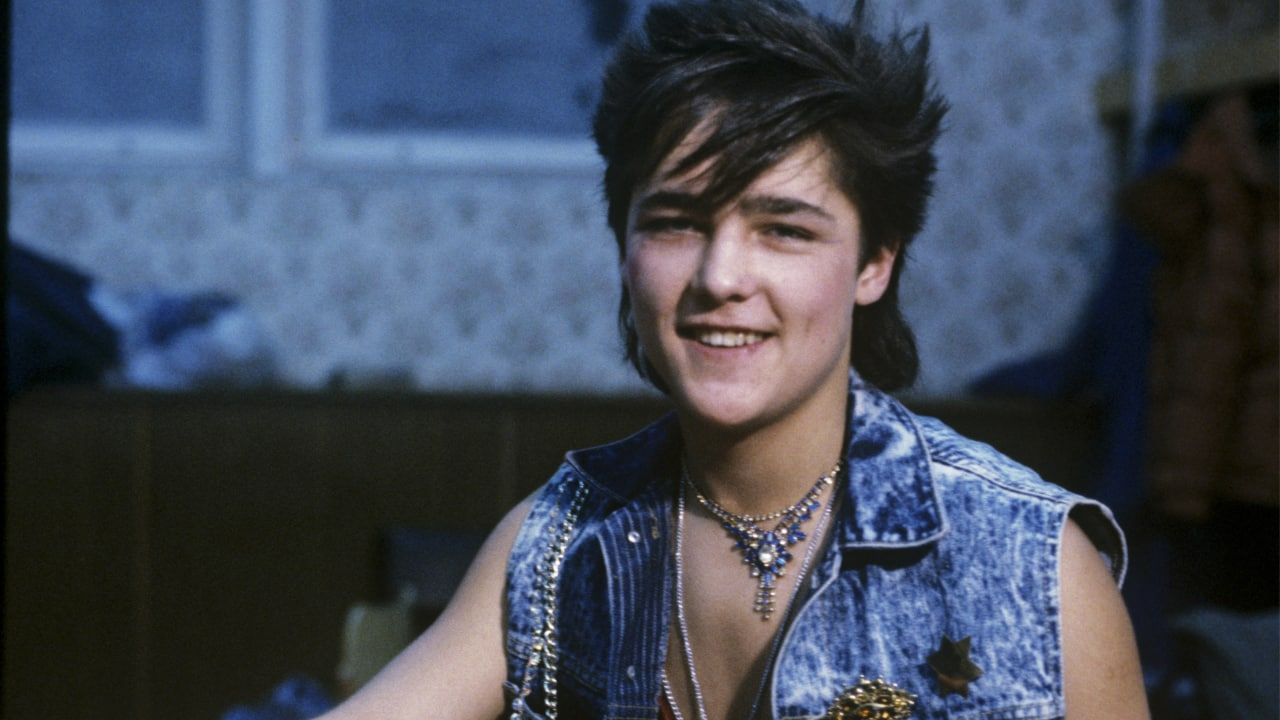 Бард Новиков объяснил феноменальный успех «Ласкового мая»