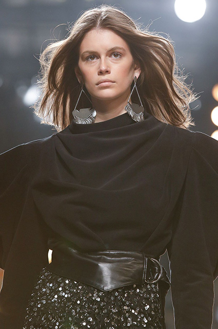 Неделя моды в Париже: Джиджи Хадид и Кайя Гербер на показе Isabel Marant осень-зима 2019/2020 Неделя моды в Париже: Джиджи Хадид и Кайя Гербер на показе Isabel Marant осень-зима 2019/2020 новости моды