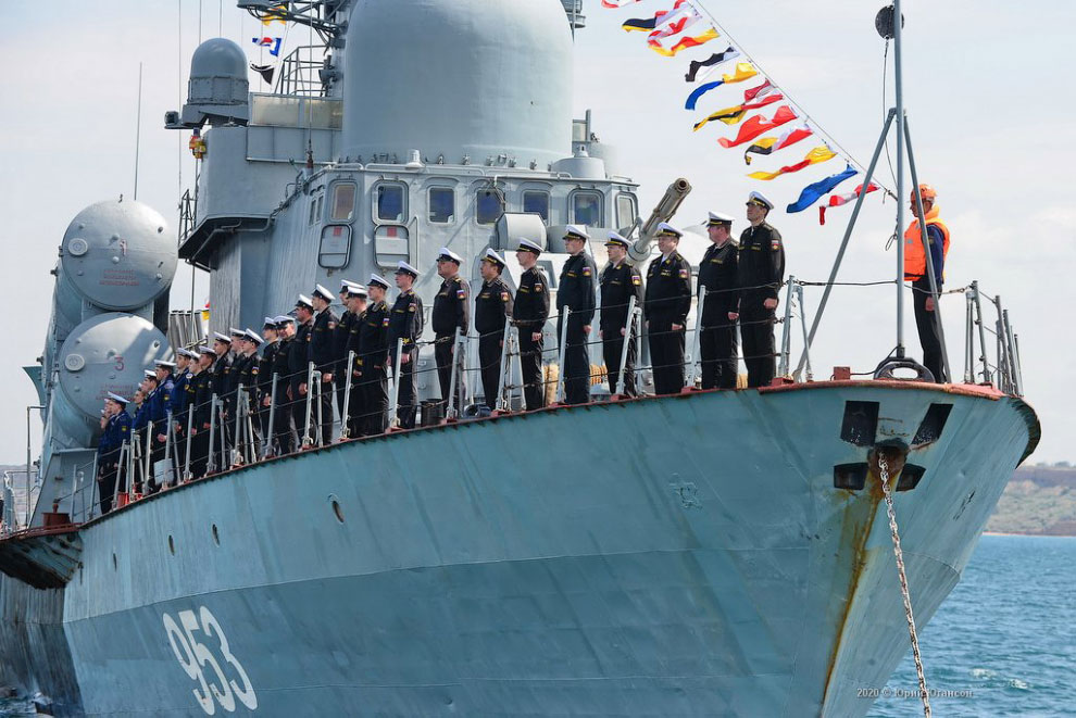 Как прошел военно-морской парад в Севастополе
