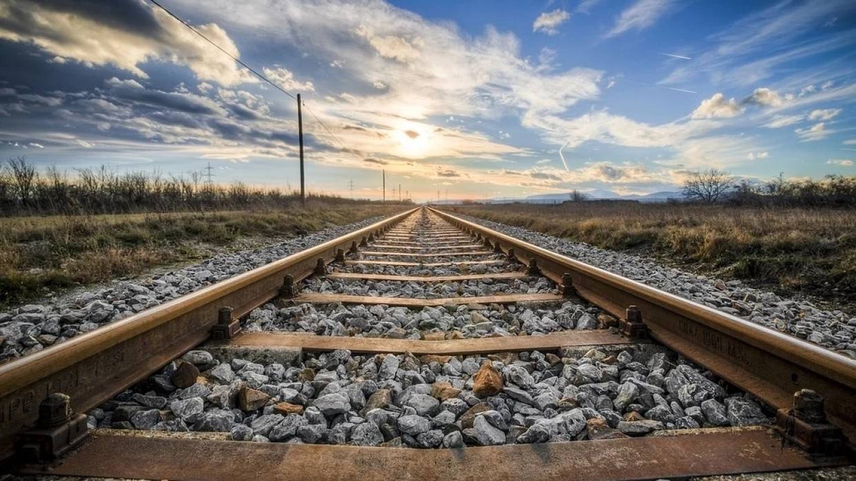 Авария на Забайкальской железной дороге стала причиной задержки четырех поездов