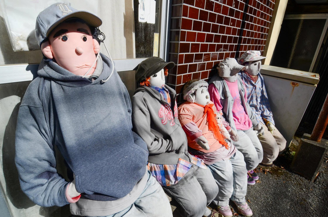 Японская деревня, где кукол больше, чем людей Японская деревня, где кукол больше, чем людей интересное