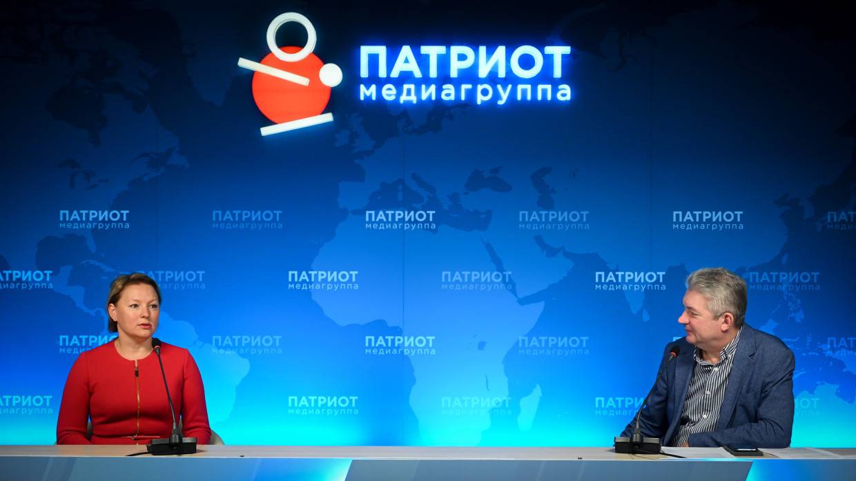 Глава ЦОПП Петербурга обсудила проблемы с рабочими профессиями в России