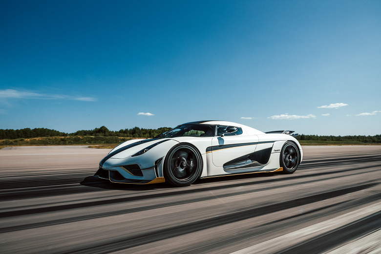 В Москве заметили Koenigsegg Regera за 3 миллиона долларов — это 1782-сильный эксклюзив, выпущенный в количестве 85 штук
