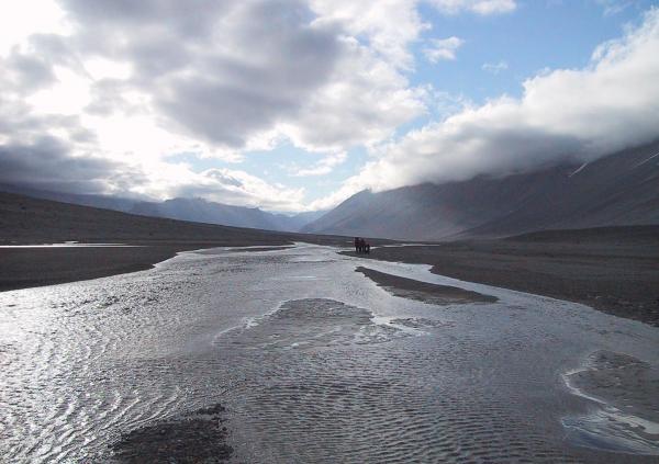 Арктическое озеро Ванда авиатур