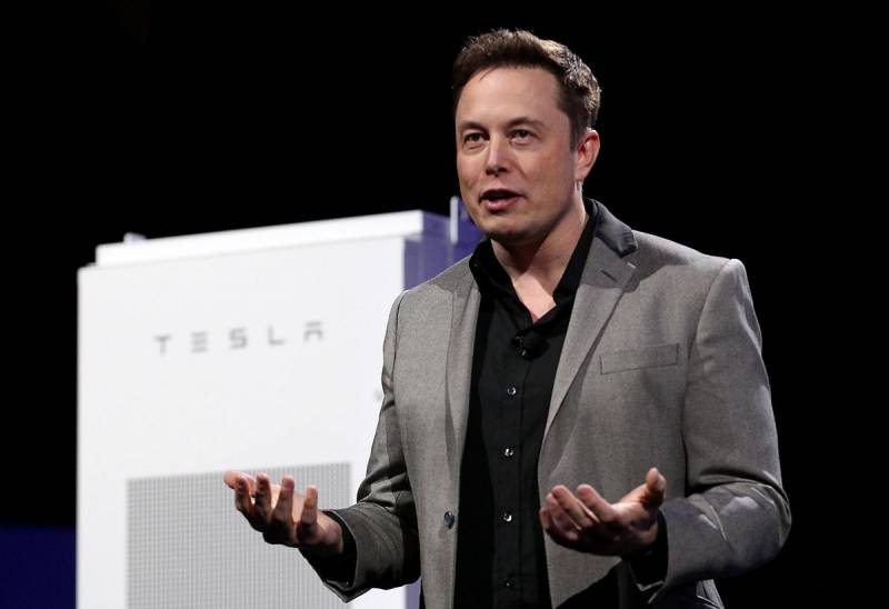 Маск против Безоса. Американские миллиардеры в лунной гонке Маск против Безоса. Американские миллиардеры в лунной гонке космос