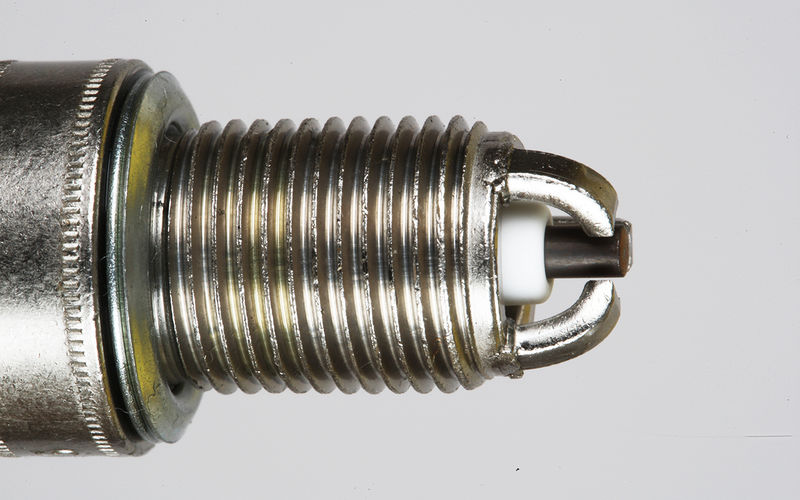 Многоэлектродные свечи: в чем вас обманывает реклама авто и мото,автоновости