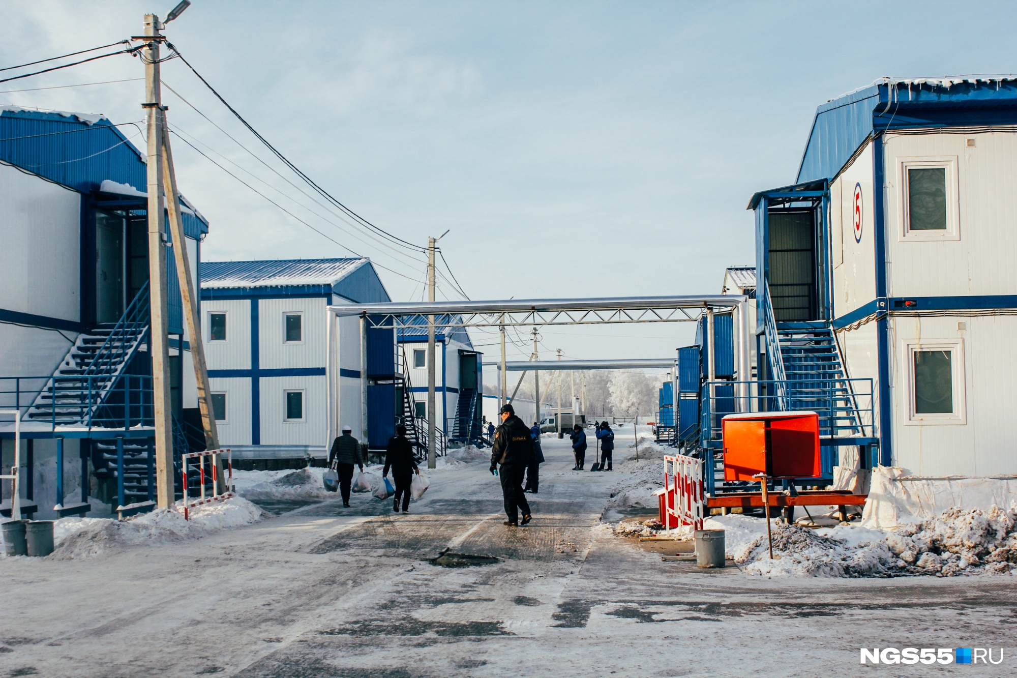 Поселок омск. Поселок Омский. Поселки в Омске. Китайский городок в Омске. Вахтовый городок в Омске.