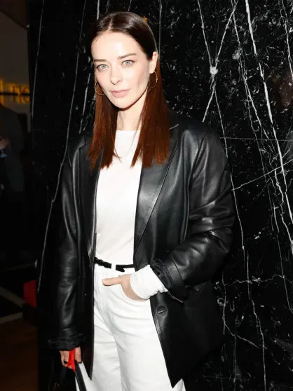 Марина Александрова, Юлия Снигирь (в 