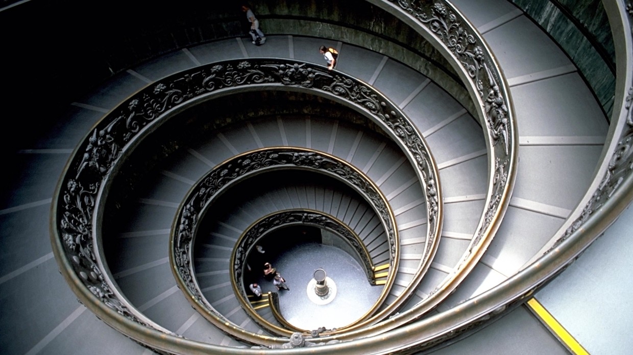 Тренер по бегу назвал пользу отказа от лифта