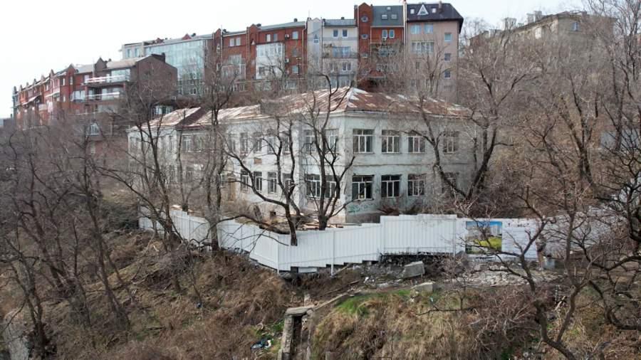 Защита застройщика обжалует иск прокуратуры об изъятии земли в центре Владивостока
