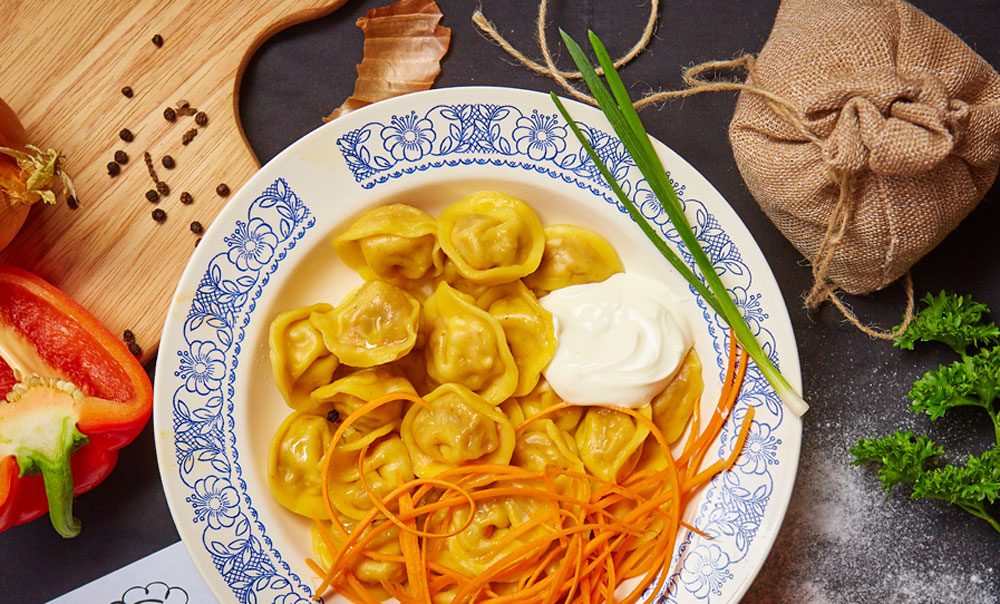 Morkovniye-pelmeni-s-zapech.jpg