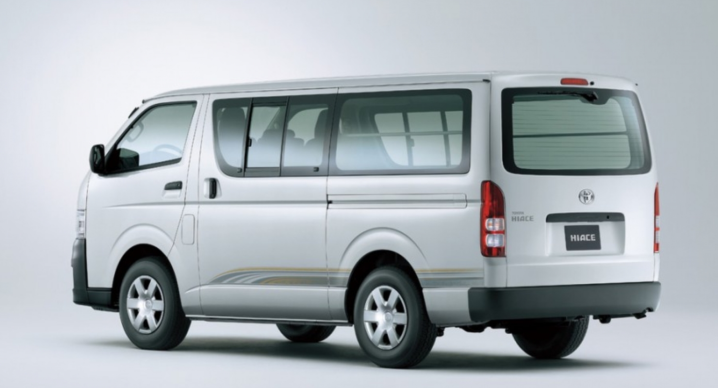 Toyota разрабатывает водородные двигатели для Land Cruiser и HiAce Автомобили