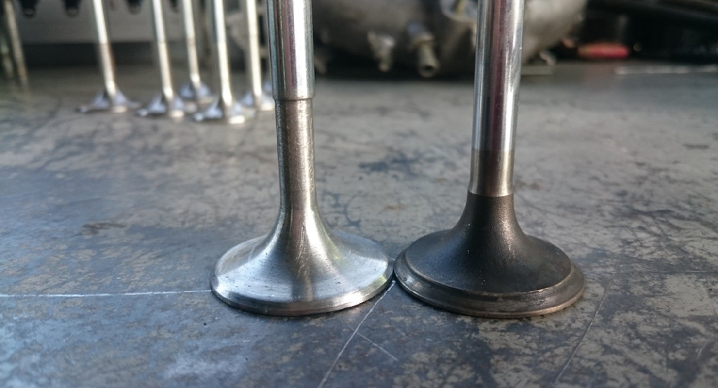 Зачем в клапанах мотора присутствует натрий