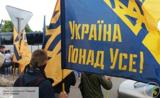 Зеленский официально запретил коммунистам баллотироваться в президенты Украины 