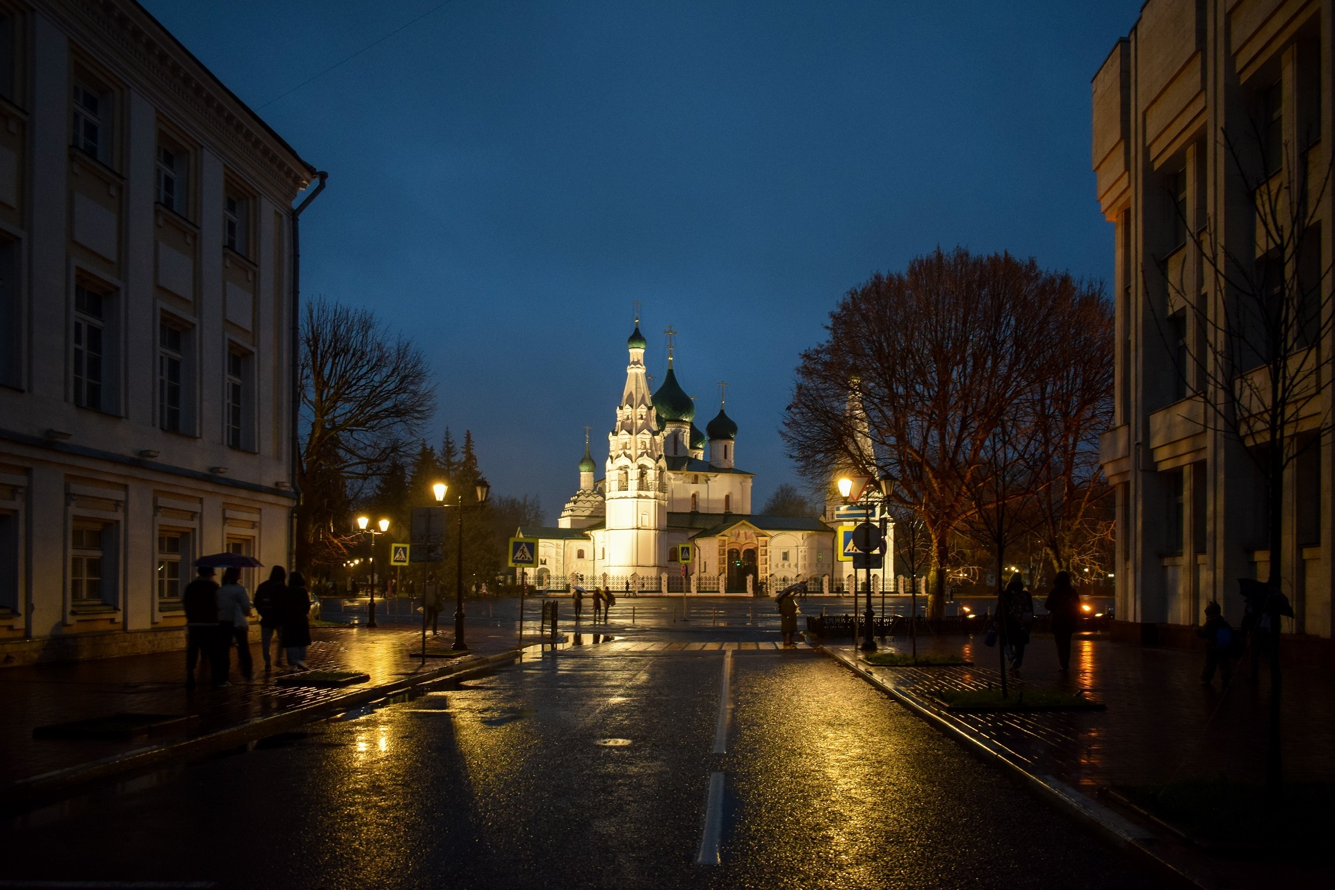 Ярославль на ноябрьские Ярославля, километров, удовольствием, оглядывал, общем, Причем, прямо, самом, Както, достопримечательностей, изображенных, тысячерублевой, купюре, uslider|192519|32687Кстати, посещение, СпасоПреображенский, мужской, монастырь, многие, неопытные