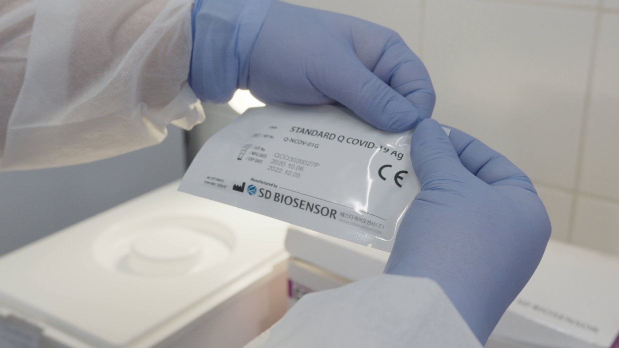 Гинцбург опроверг массовое применение теста на наличие антител после вакцинации