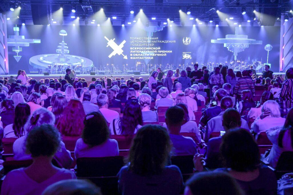 На литературной премии в области фантастики человек победил в батле с ИИ