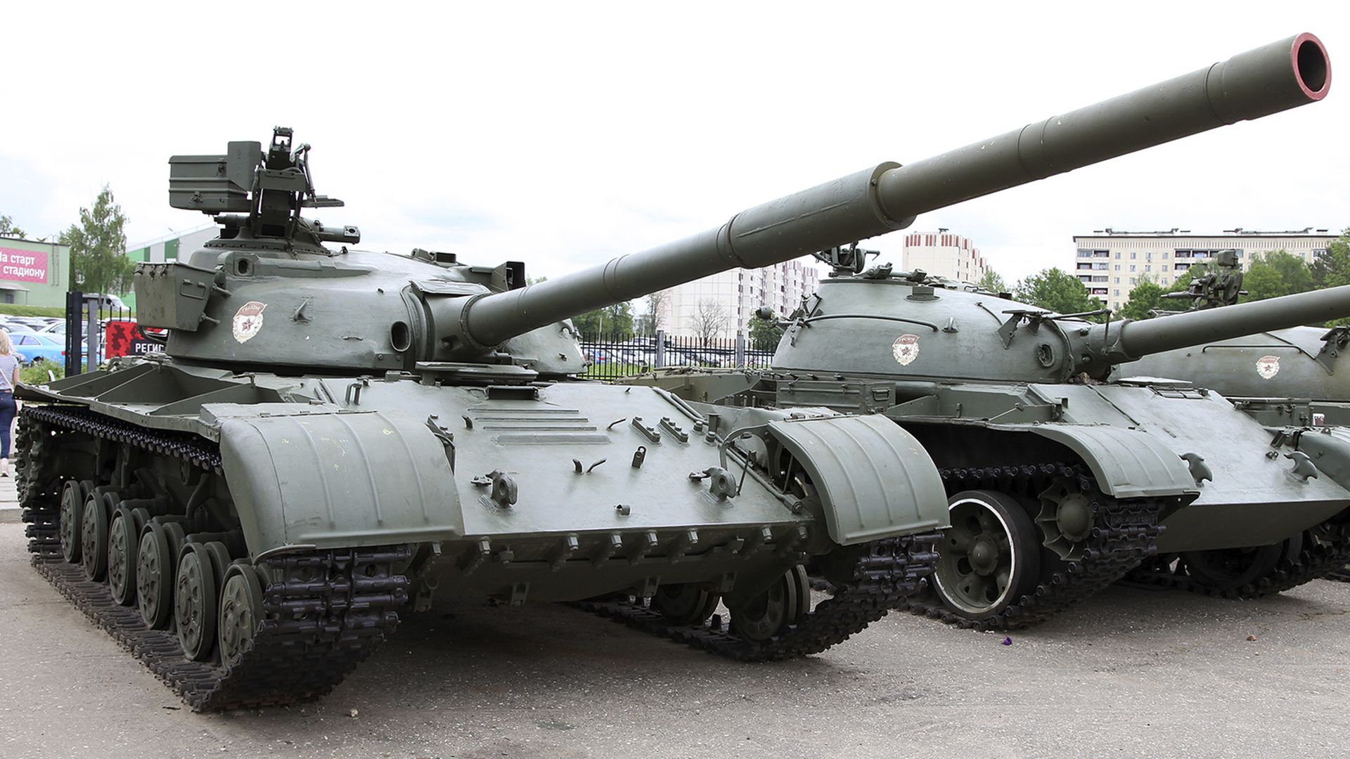 Президент РФ Путин: Россия планирует за год произвести более 1600 танков