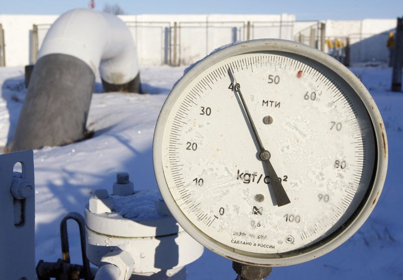 Цены на газ в Европе подскочили на фоне тревог о конфликте между РФ и Украиной