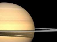 Сатурн - спаситель: как «Властелин колец» оберегает Землю