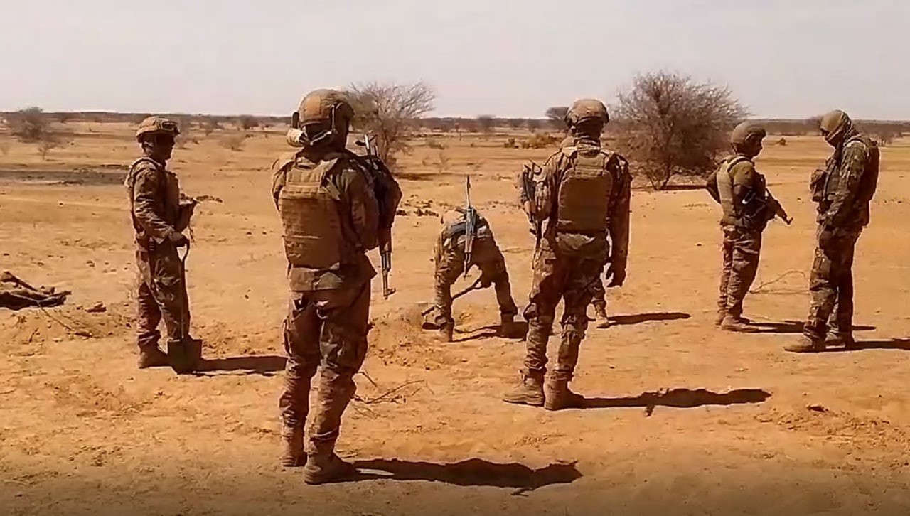 Массовое захоронение в Госси: что известно на данный момент Массовое захоронение в Госси: что известно на данный момент Весь мир