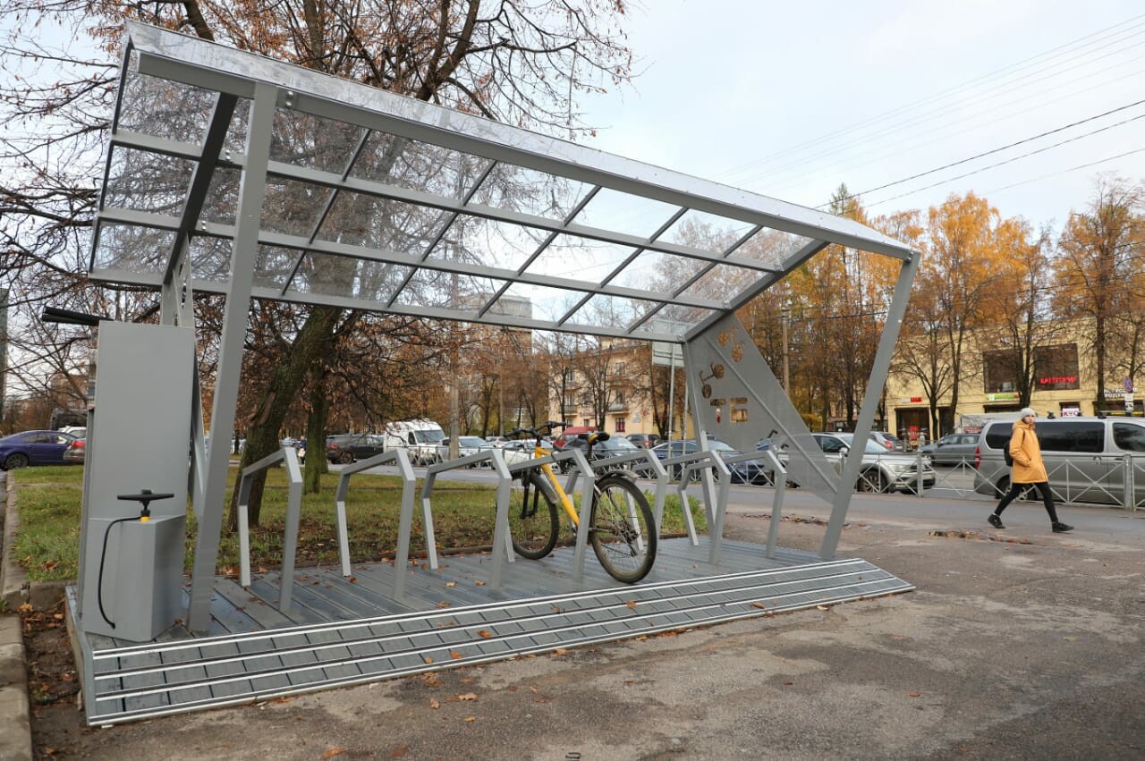 велопарковка у метро филатов луг фото