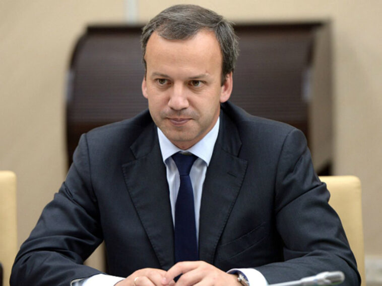 “Думаешь, спрячешься за шахматной доской?”: Рогозин ответил Дворковичу, выступившему за мирное урегулирование ситуации на Украине
