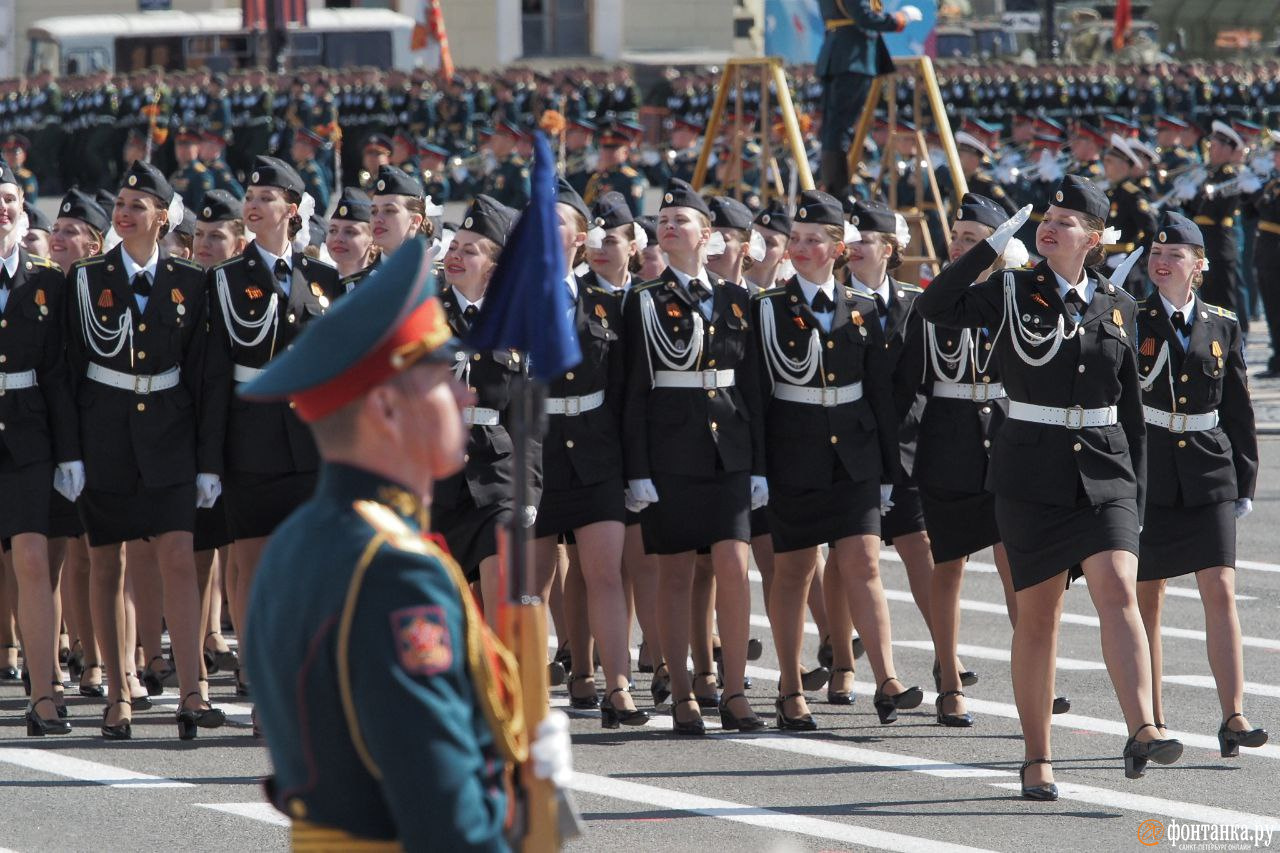 Военном параде в санкт. Парад в Питере 2023. Парад Победы в Петербурге. Парад на Дворцовой 2023. Парад на Дворцовой площади 2023.