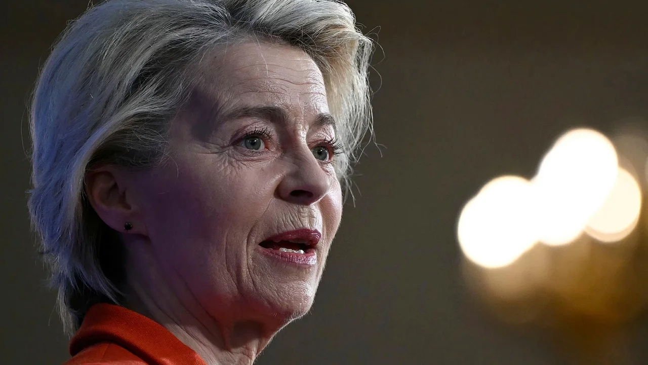 Politico: глава Еврокомиссии фон дер Ляйен теряет свои позиции в Европарламенте - свежие новости на Toplenta