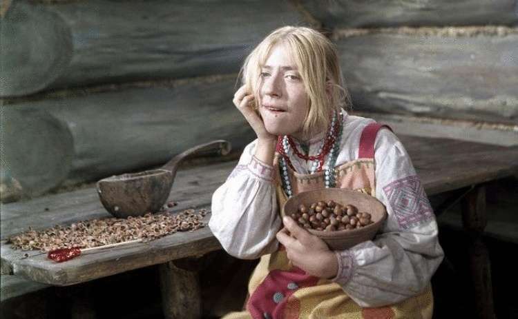 «Ты у меня красавица». Как роль Бабы-яги перевернула жизнь Инны Чуриковой и подарила любовь всей жизни актрисы